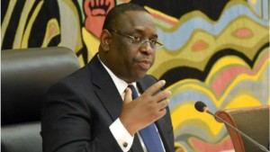 Sall alipakia mtandaoni picha iliyomuonyesha akiwa kwenye ndege safarini kuelekea Burkina Faso 