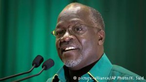 Mgombea urais wa Tanzania kwa tiketi ya CCM, John Magufuli.